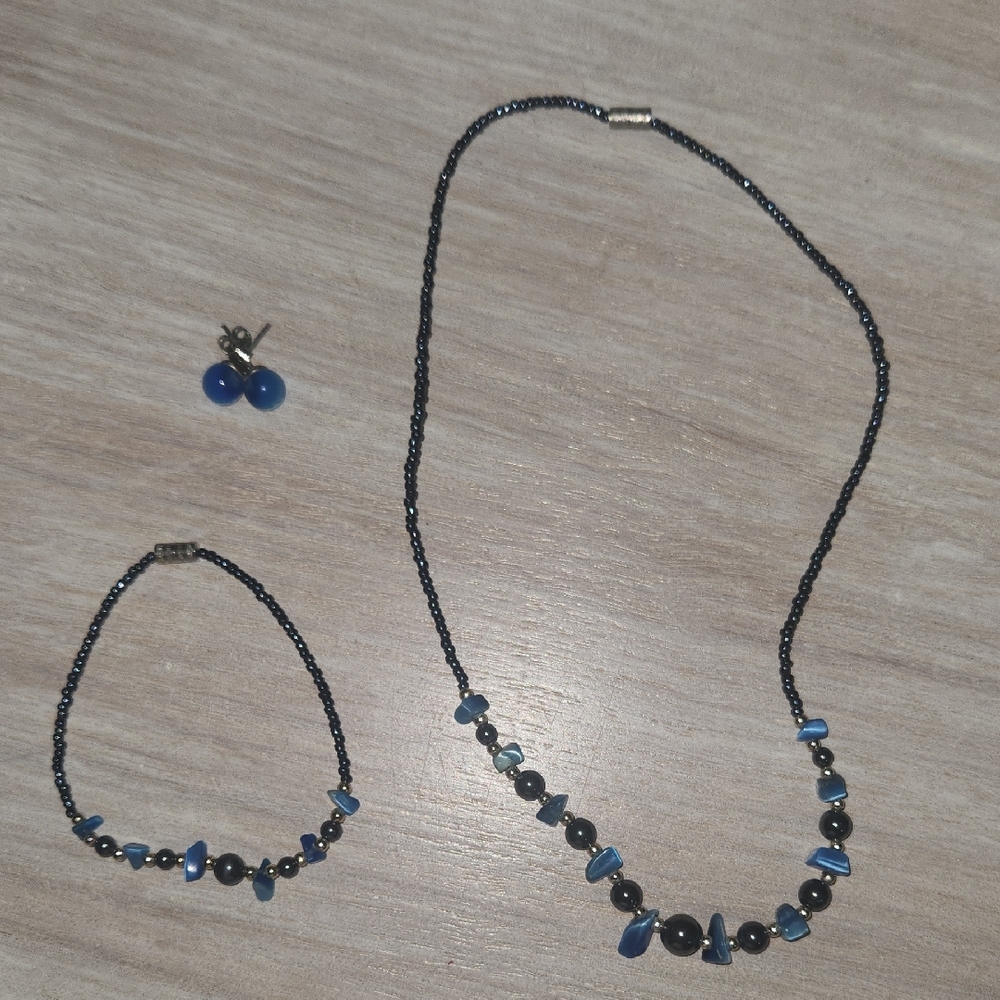 Elegant Blue Beaded Jewelry Set